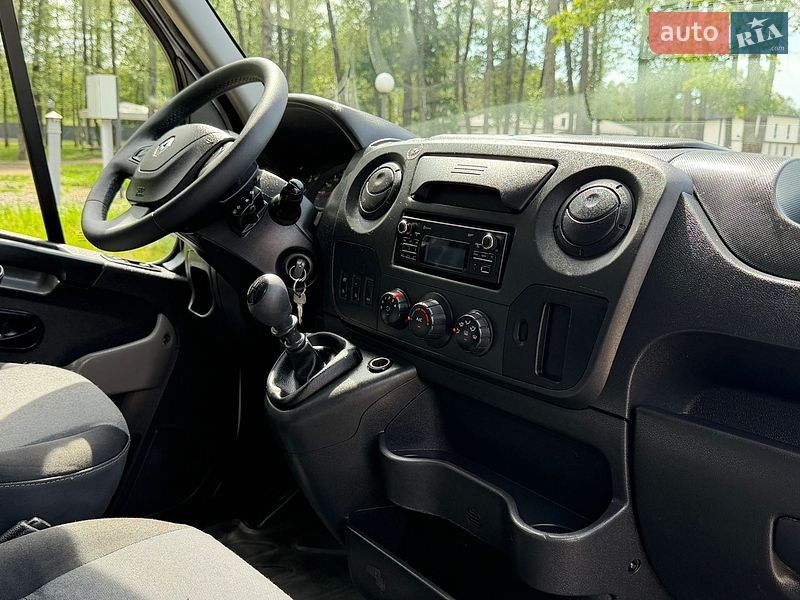 Вантажний фургон Renault Master 2019 в Ковелі