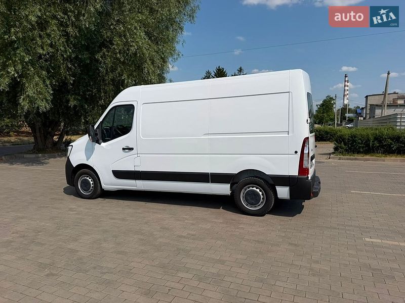 Вантажний фургон Renault Master 2022 в Луцьку