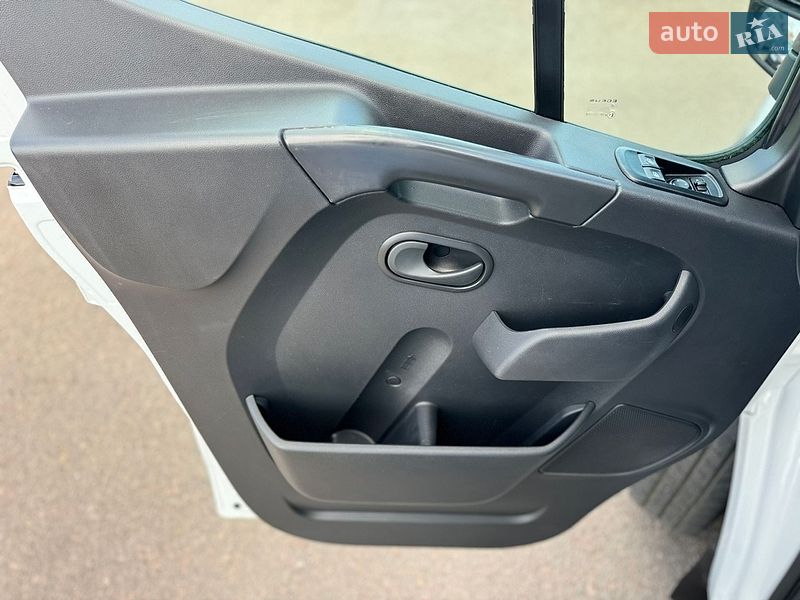 Грузовой фургон Renault Master 2021 в Киеве
