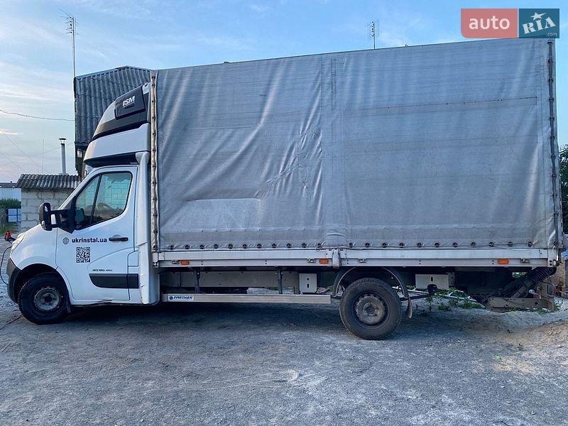 Тентований Renault Master 2017 в Кореці