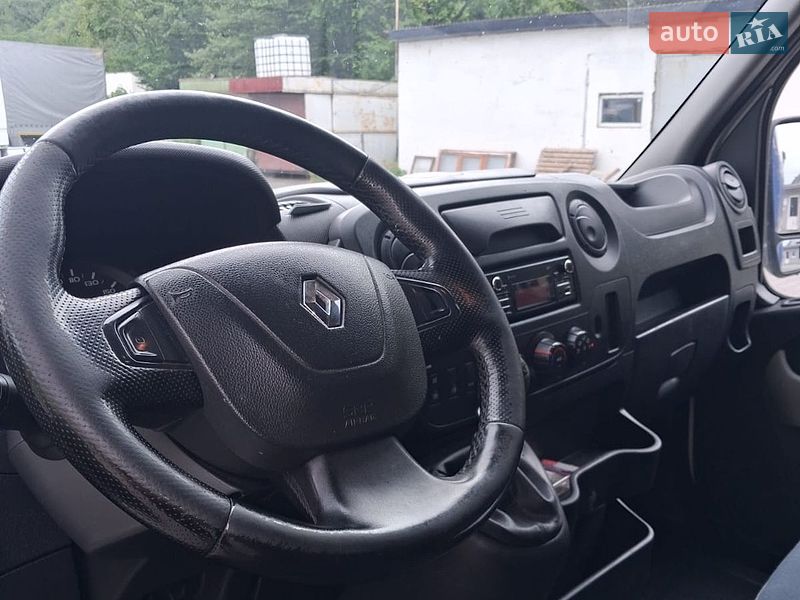 Мікроавтобус вантажний (до 3,5т) Renault Master 2018 в Ужгороді