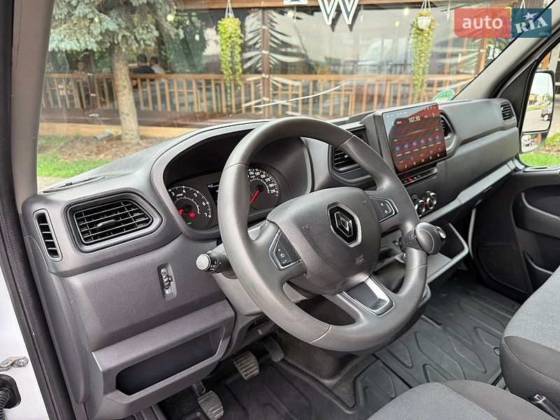 Вантажний фургон Renault Master 2021 в Броварах