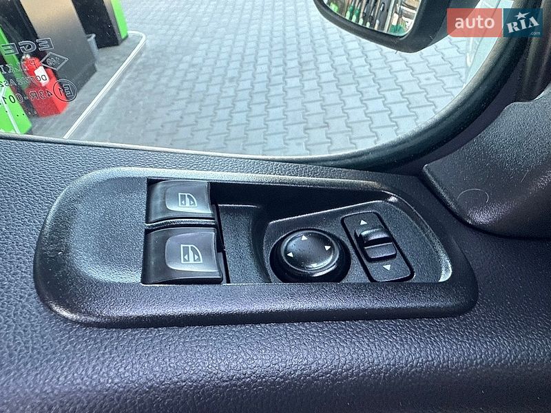 Грузовой фургон Renault Master 2023 в Луцке