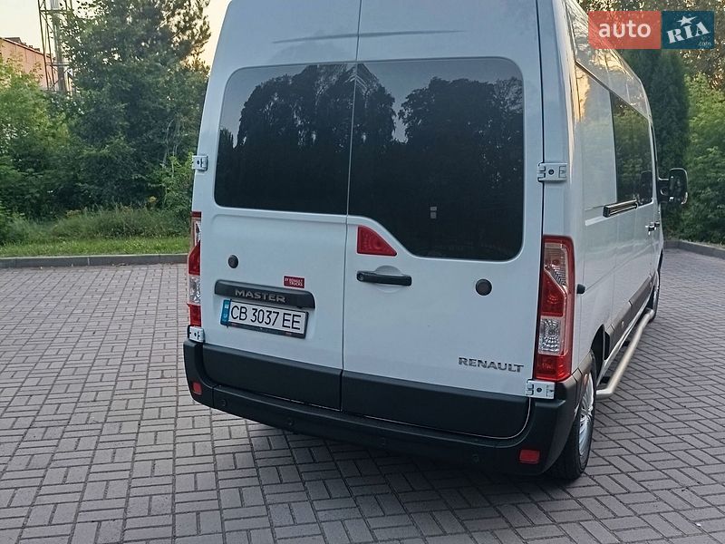 Універсал Renault Master 2017 в Прилуках