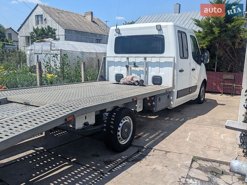 Автовоз Renault Master 2011 в Ровно