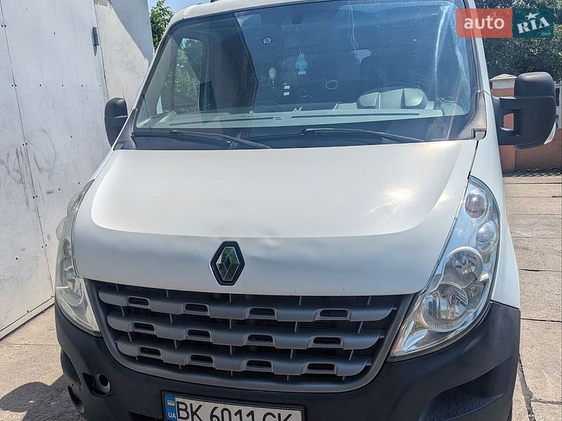 Автовоз Renault Master 2011 в Ровно