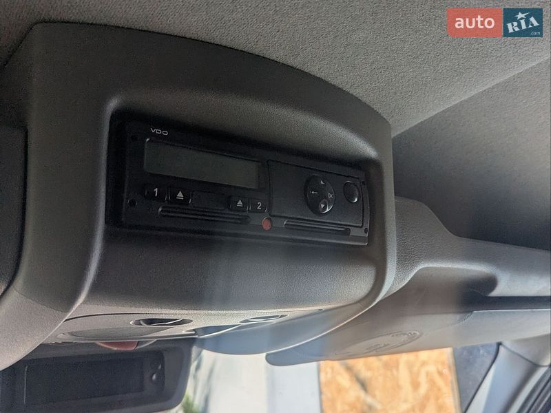 Автовоз Renault Master 2011 в Ровно