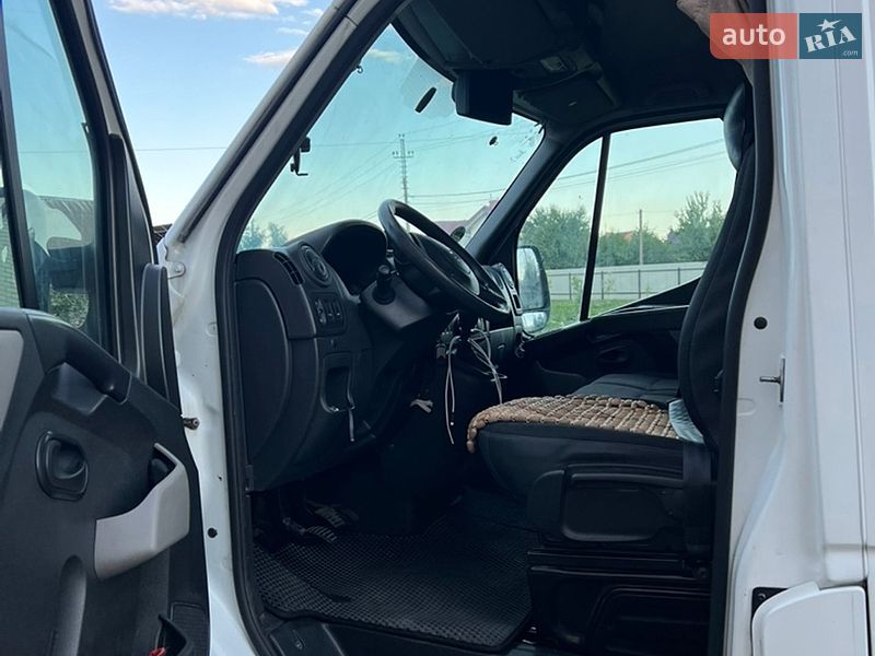 Грузовой фургон Renault Master 2018 в Старой Выжевке