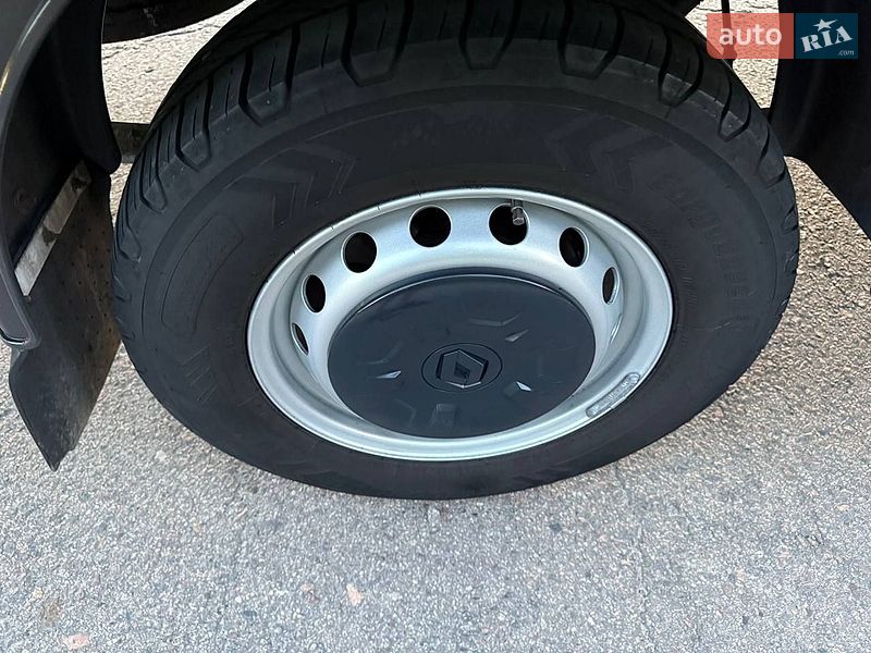 Тентованый Renault Master 2021 в Днепре