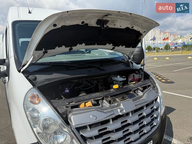 Минивэн Renault Master 2010 в Киеве