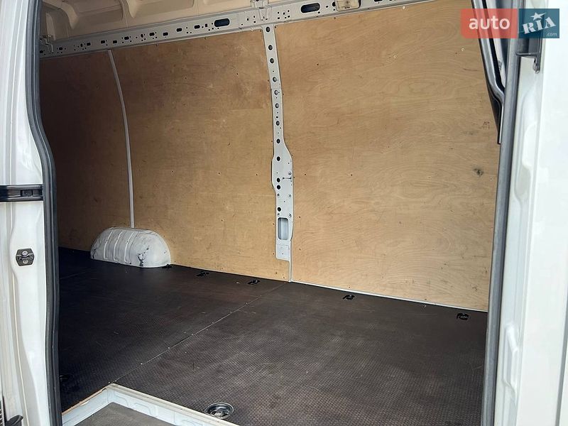 Вантажний фургон Renault Master 2022 в Володимирі