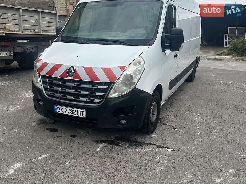 Рефрижератор Renault Master 2012 в Кореці