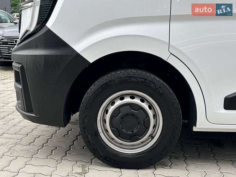 Грузовой фургон Renault Master 2025 в Львове