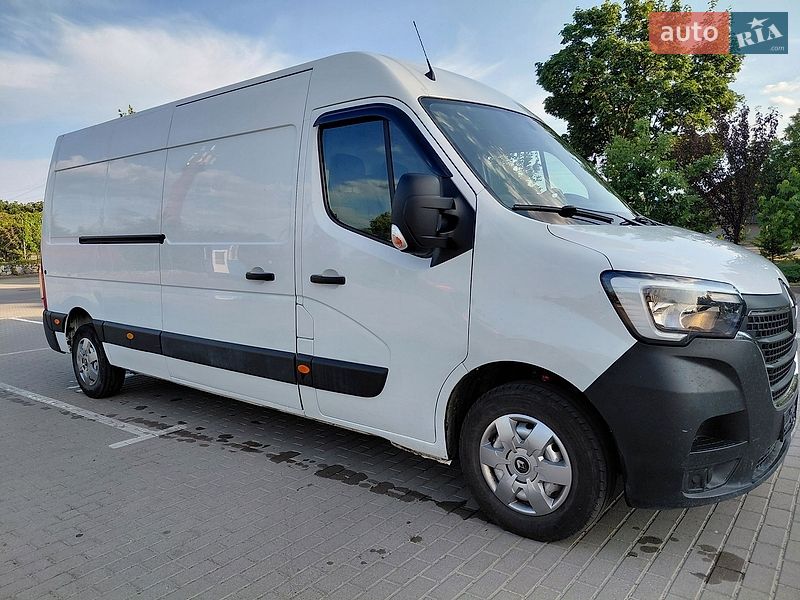 Вантажний фургон Renault Master 2020 в Івано-Франківську