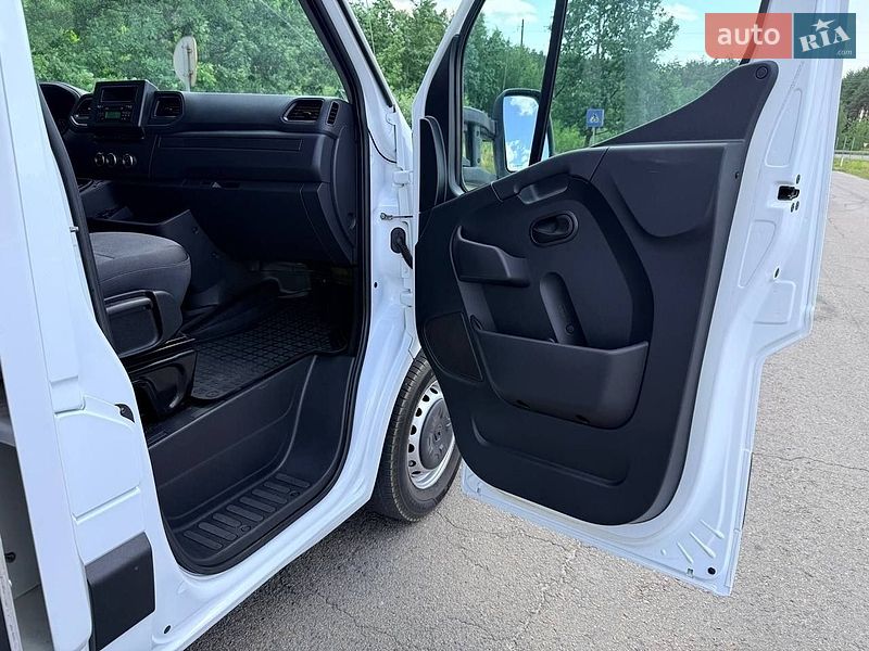 Тентований Renault Master 2022 в Києві