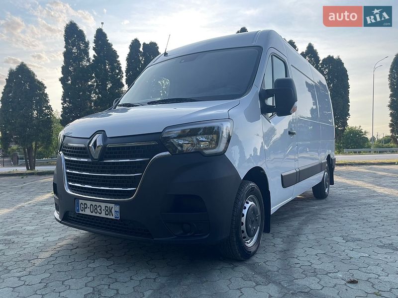 Вантажний фургон Renault Master 2023 в Дубні