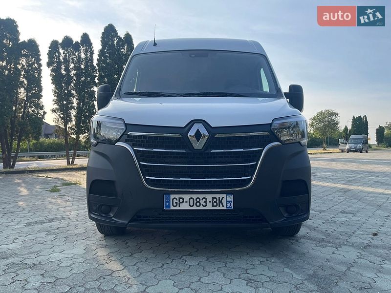 Вантажний фургон Renault Master 2023 в Дубні