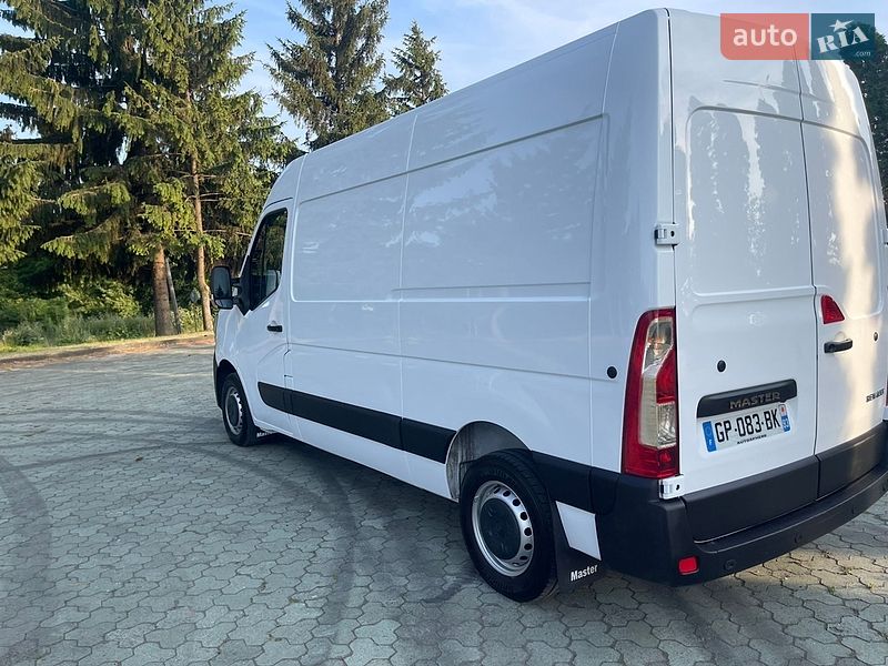 Вантажний фургон Renault Master 2023 в Дубні