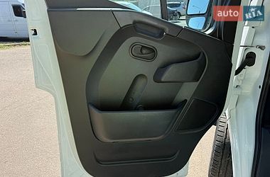 Вантажний фургон Renault Master 2023 в Одесі