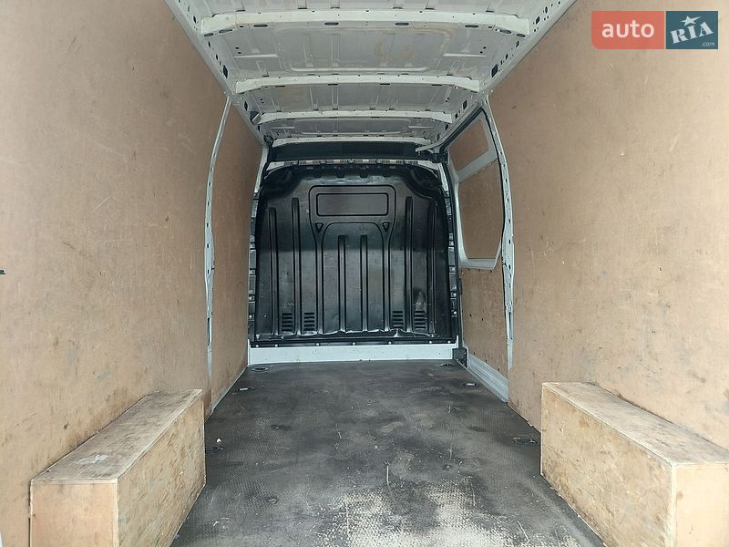 Грузовой фургон Renault Master 2019 в Ивано-Франковске