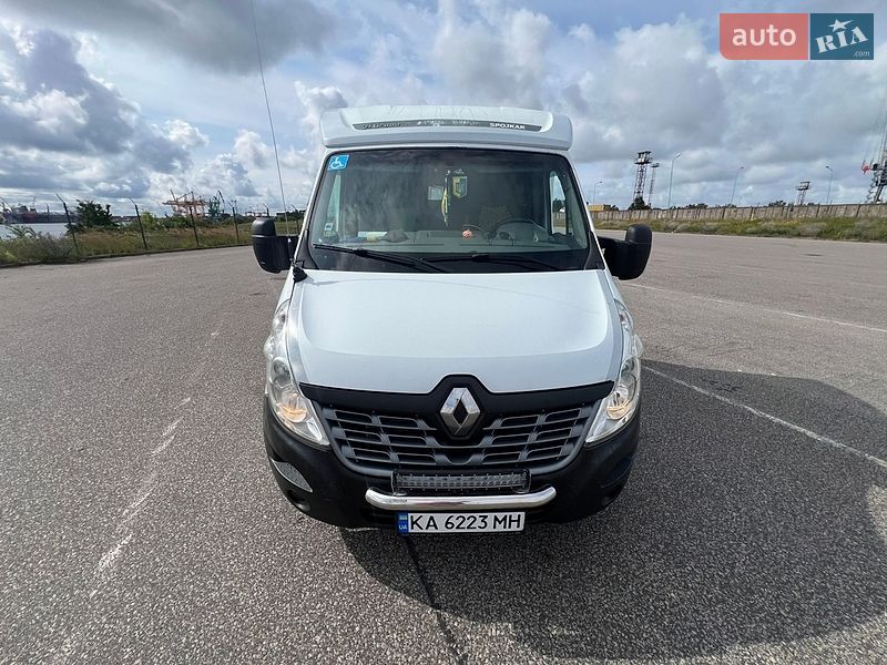 Автовоз Renault Master 2015 в Києві
