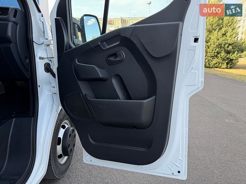Тентований Renault Master 2022 в Ковелі