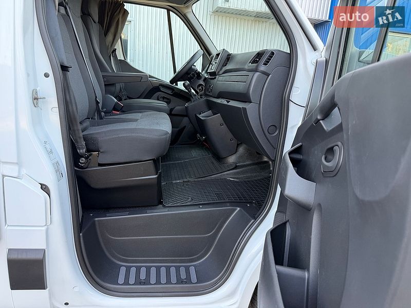 Тентований Renault Master 2022 в Ковелі