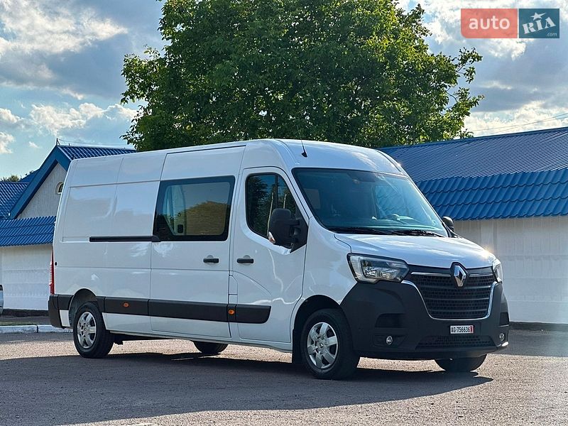 Вантажний фургон Renault Master 2022 в Радивиліві