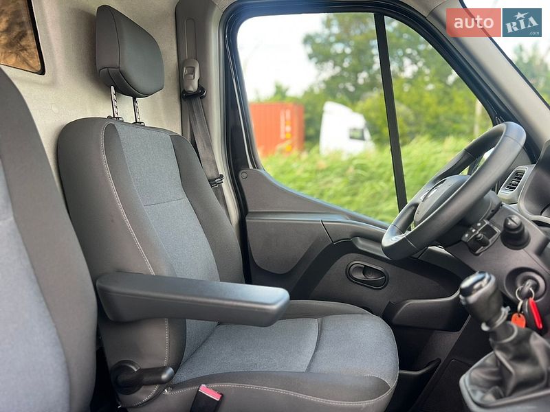 Грузовой фургон Renault Master 2020 в Луцке