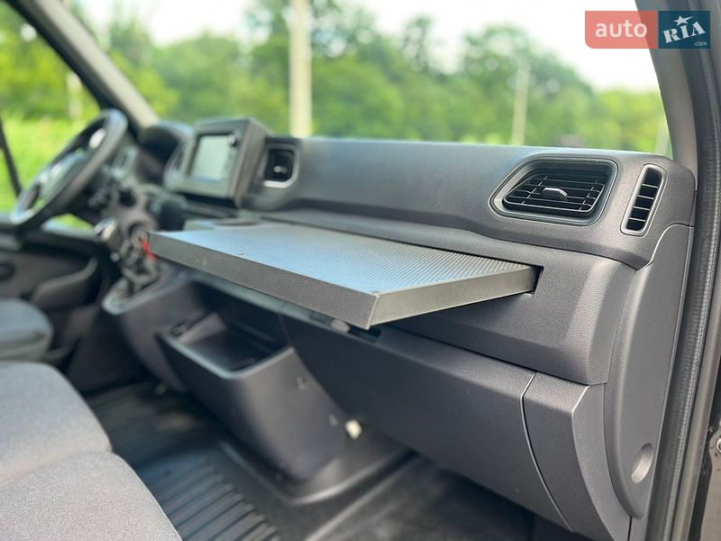 Грузовой фургон Renault Master 2020 в Луцке
