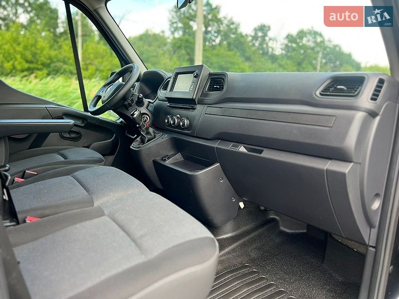 Грузовой фургон Renault Master 2020 в Луцке