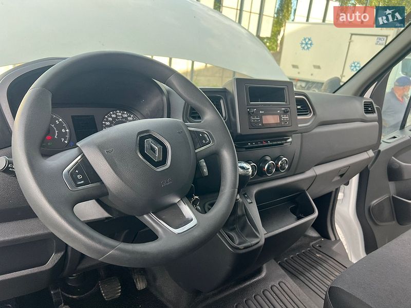 Другие грузовики Renault Master 2022 в Ровно