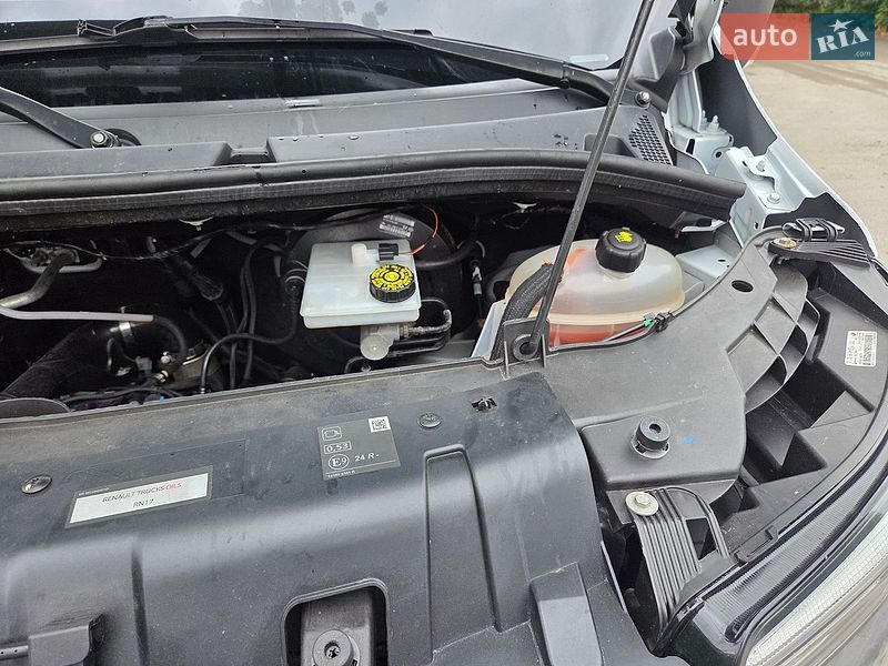 Грузовой фургон Renault Master 2022 в Днепре
