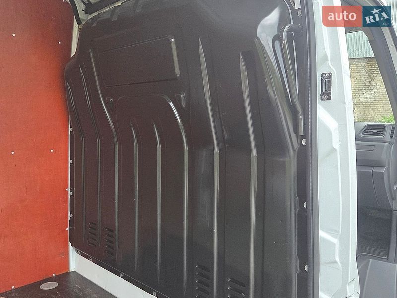 Грузовой фургон Renault Master 2022 в Днепре