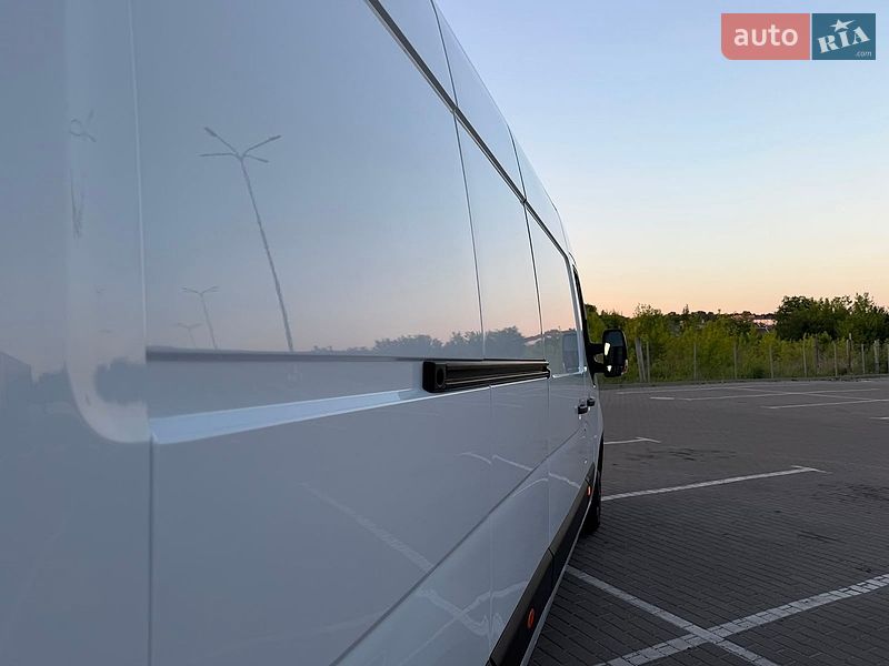 Грузовой фургон Renault Master 2022 в Днепре