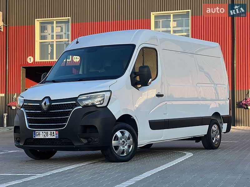 Вантажний фургон Renault Master 2022 в Дубні
