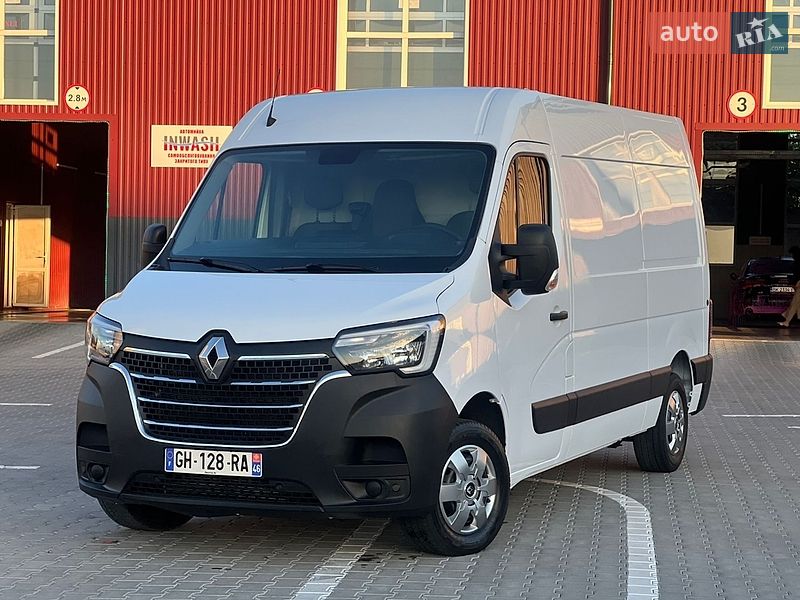 Вантажний фургон Renault Master 2022 в Дубні