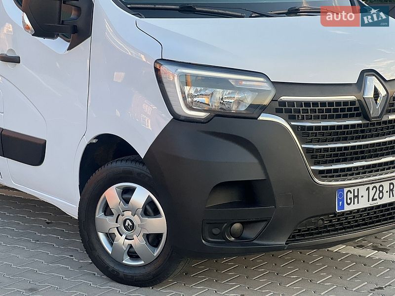 Вантажний фургон Renault Master 2022 в Дубні