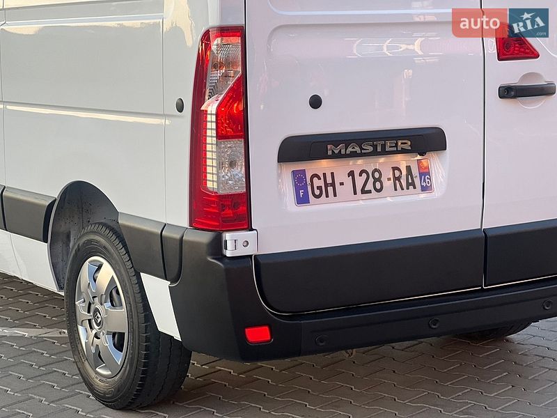 Вантажний фургон Renault Master 2022 в Дубні