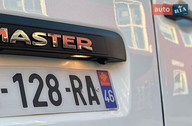 Вантажний фургон Renault Master 2022 в Дубні