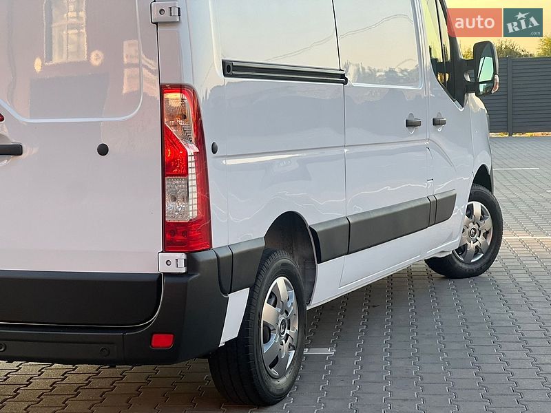 Вантажний фургон Renault Master 2022 в Дубні