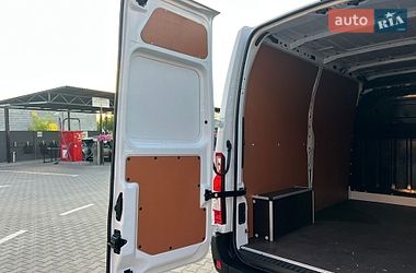 Вантажний фургон Renault Master 2022 в Дубні