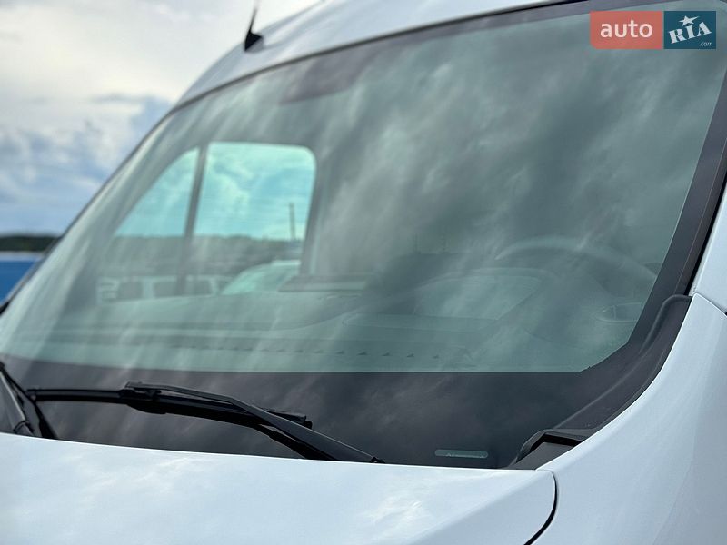 Грузовой фургон Renault Master 2021 в Киеве