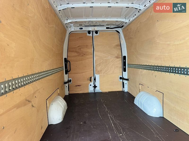 Грузовой фургон Renault Master 2021 в Киеве
