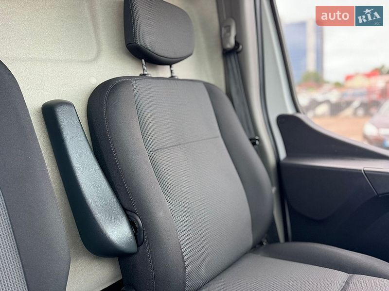 Грузовой фургон Renault Master 2021 в Киеве