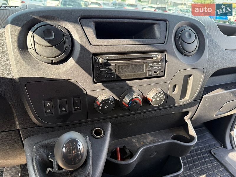 Другие грузовики Renault Master 2016 в Киеве