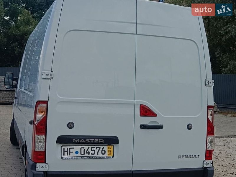 Грузовой фургон Renault Master 2016 в Бартатовом