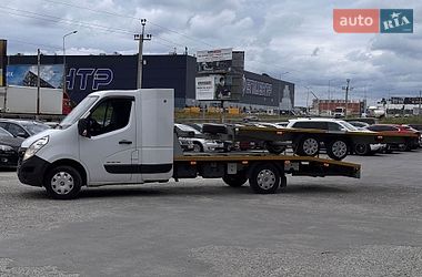 Евакуатор Renault Master 2017 в Львові
