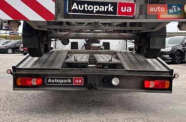 Евакуатор Renault Master 2017 в Львові