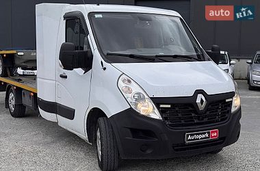Евакуатор Renault Master 2017 в Львові